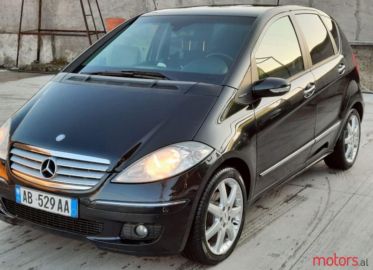 2008' Mercedes-Benz A 180 photo #1