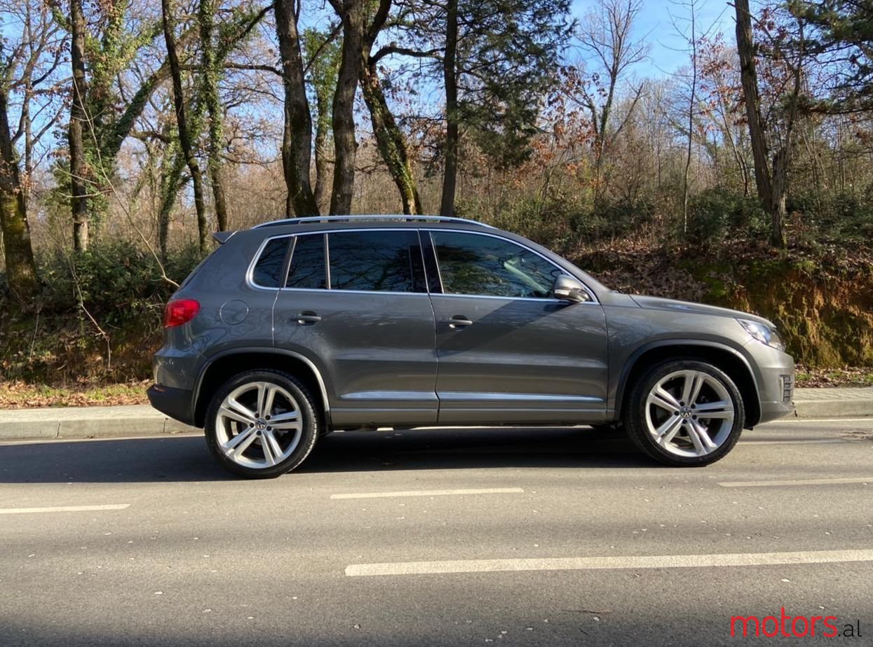 2013' Volkswagen Tiguan photo #1