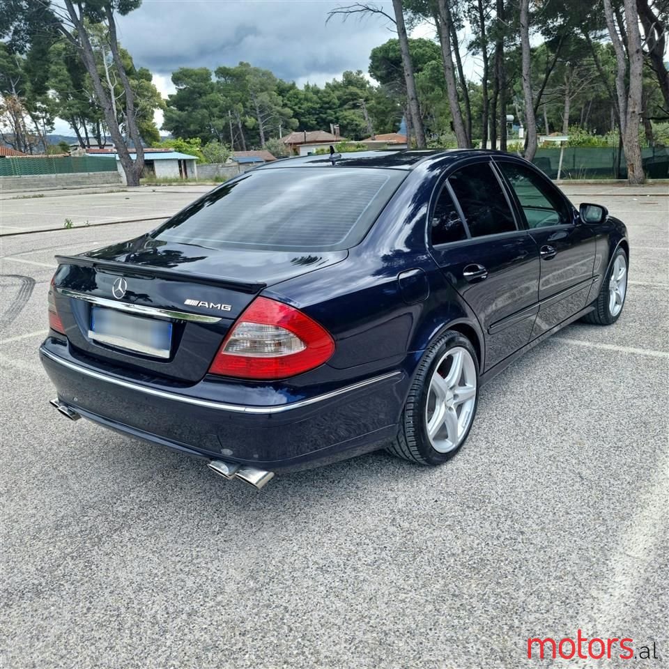 2008' Mercedes-Benz E 320 photo #5