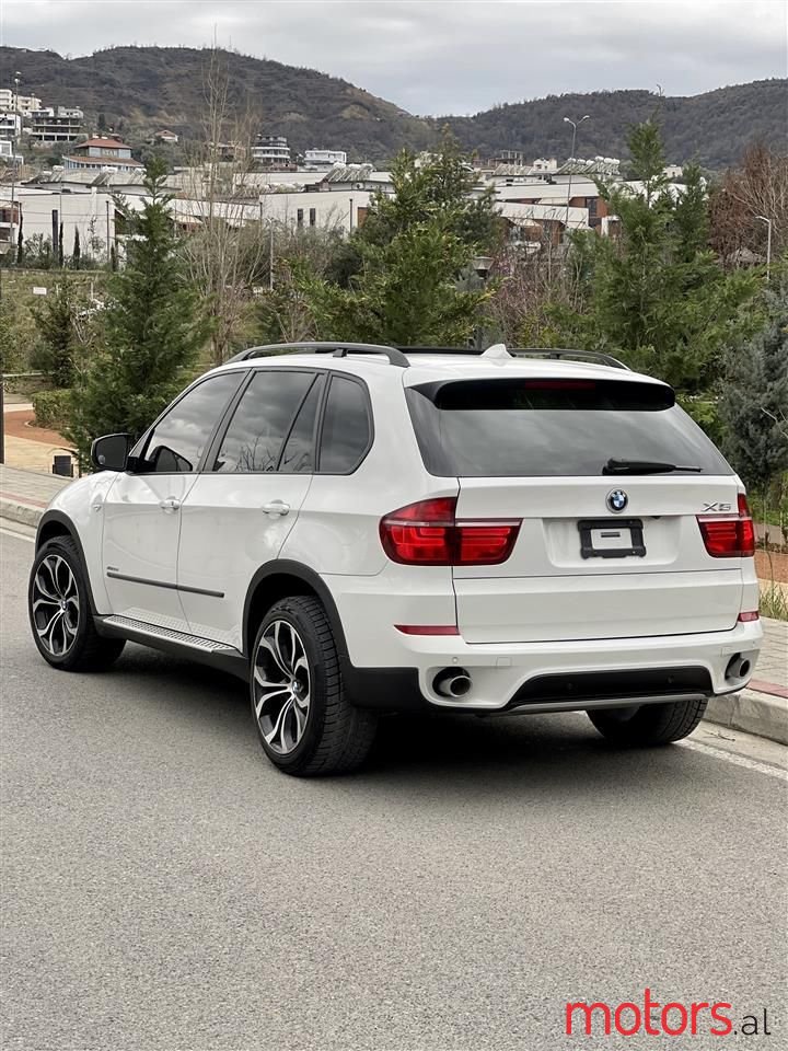 2011' BMW X5 photo #3