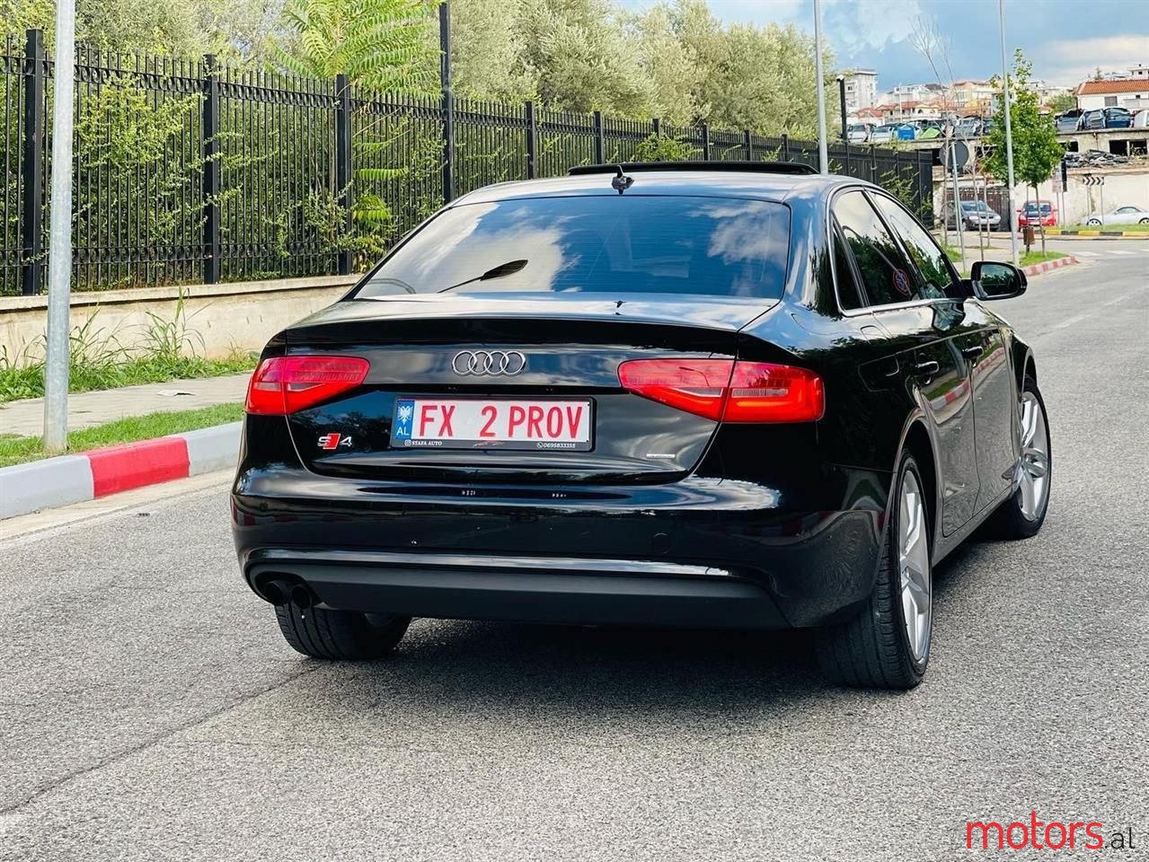 2014' Audi A4 photo #2