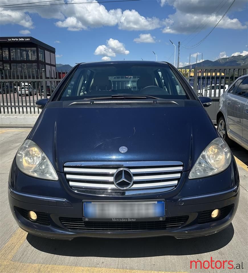 2007' Mercedes-Benz A 150 photo #2