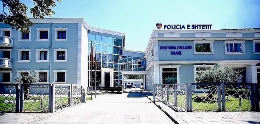 Aksidentet e urbaneve në Tiranë, policia aksion “blic”,15 shoferë i nënshtrohen..