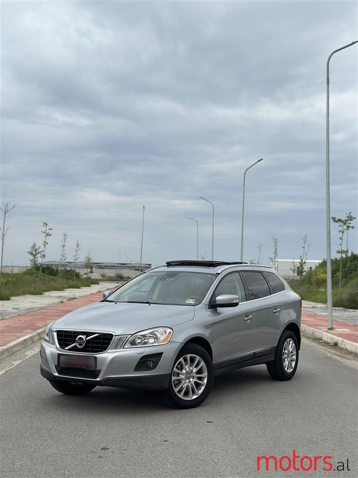 2010' Volvo Xc 60 photo #1