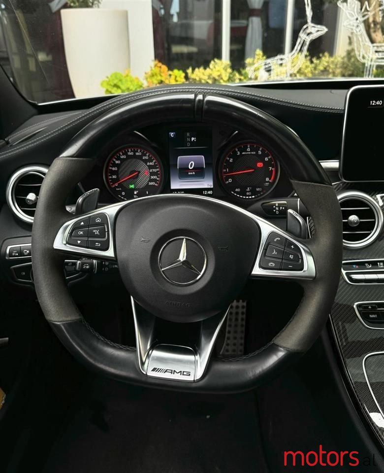2017' Mercedes-Benz C 63 AMG photo #4