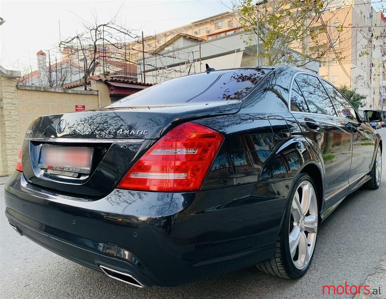 2010' Mercedes-Benz S 550 photo #4