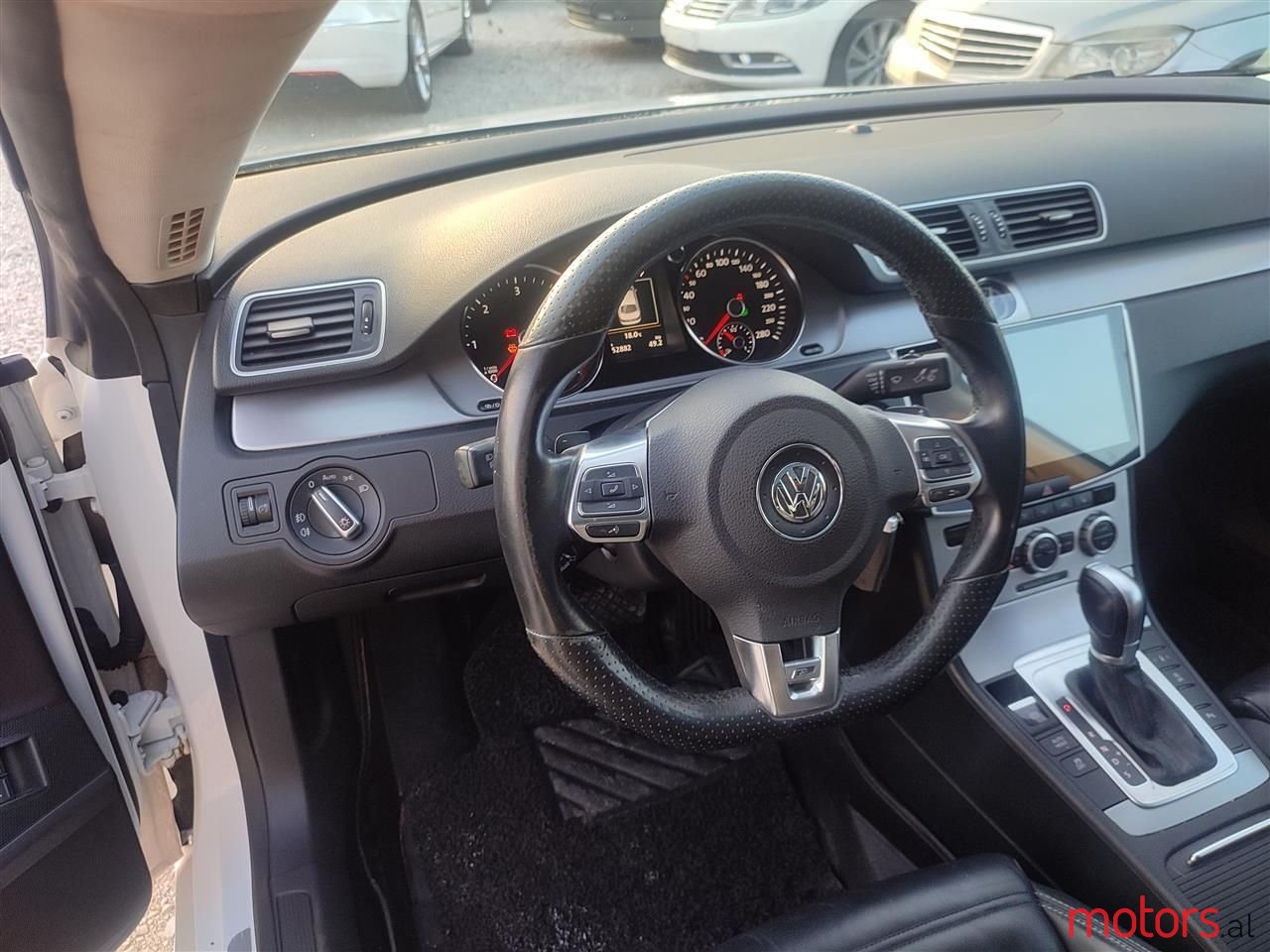 2015' Volkswagen photo #6