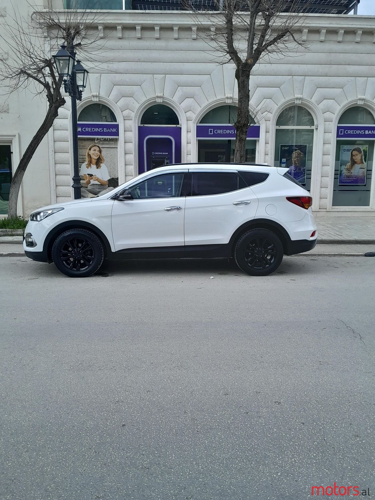 2016' Hyundai Santa Fe photo #3