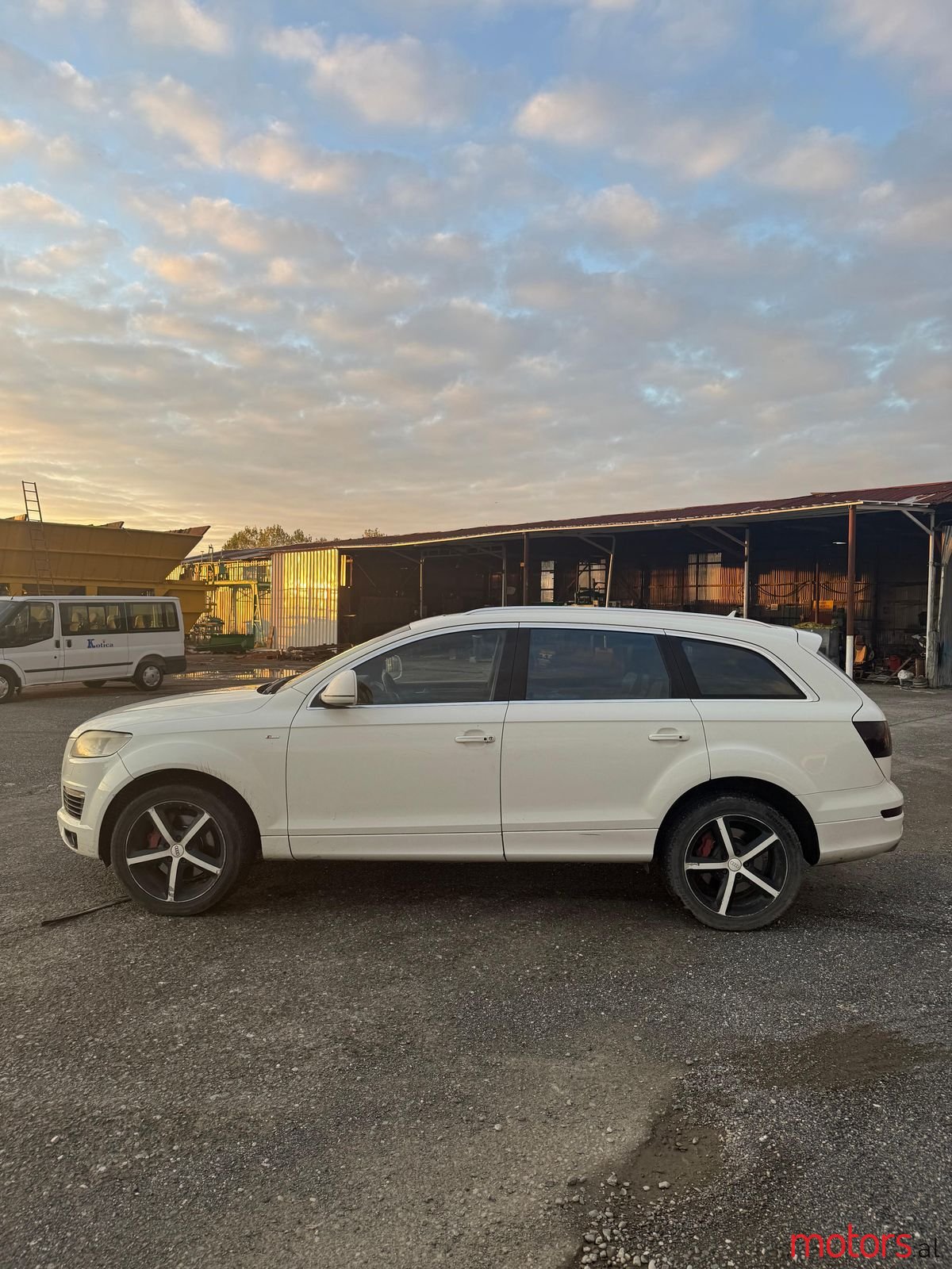 2007' Audi Q7 photo #3