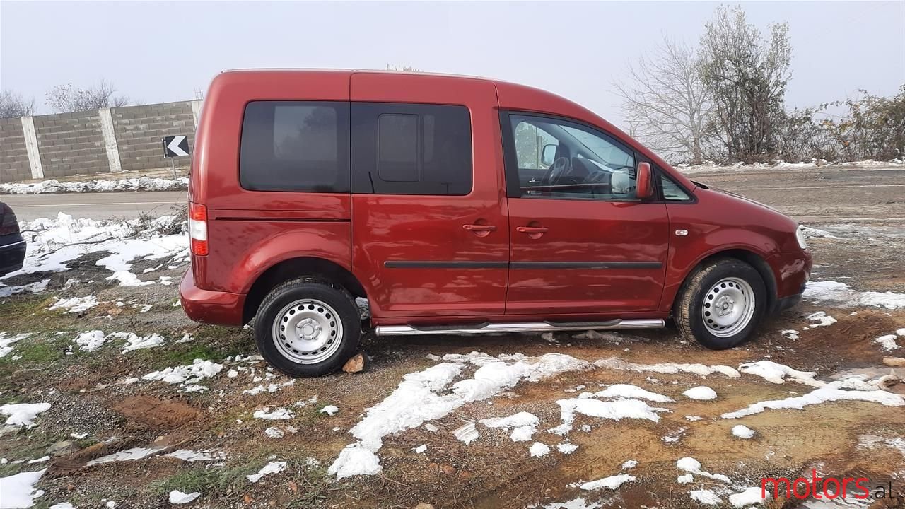 2007' Volkswagen Caddy photo #5