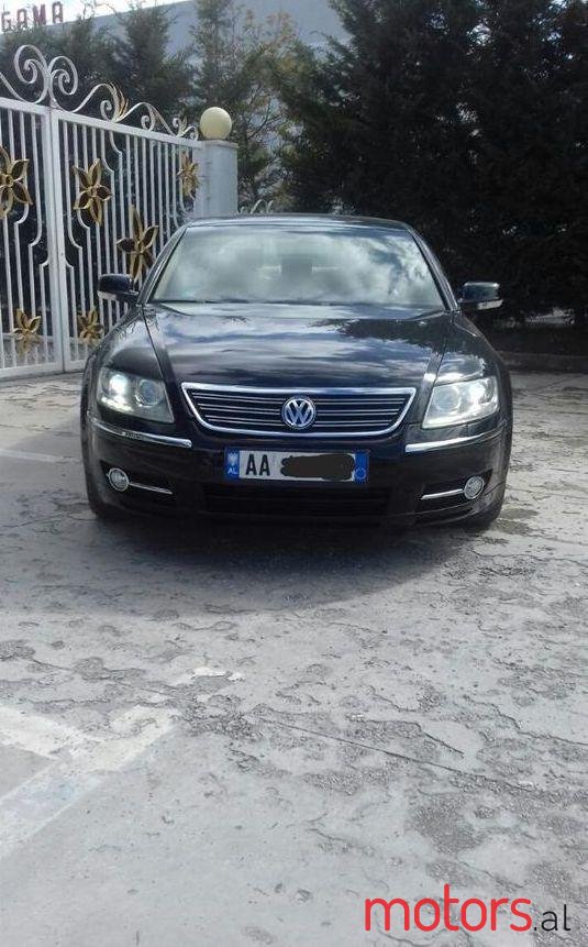 2009' Volkswagen Phaeton photo #2