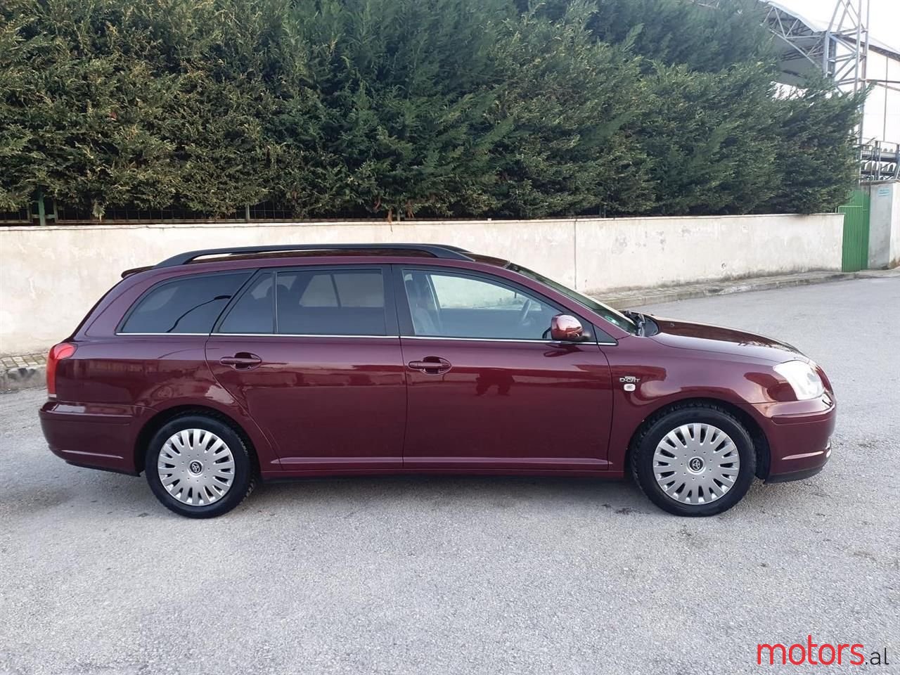 2006' Toyota Avensis photo #2