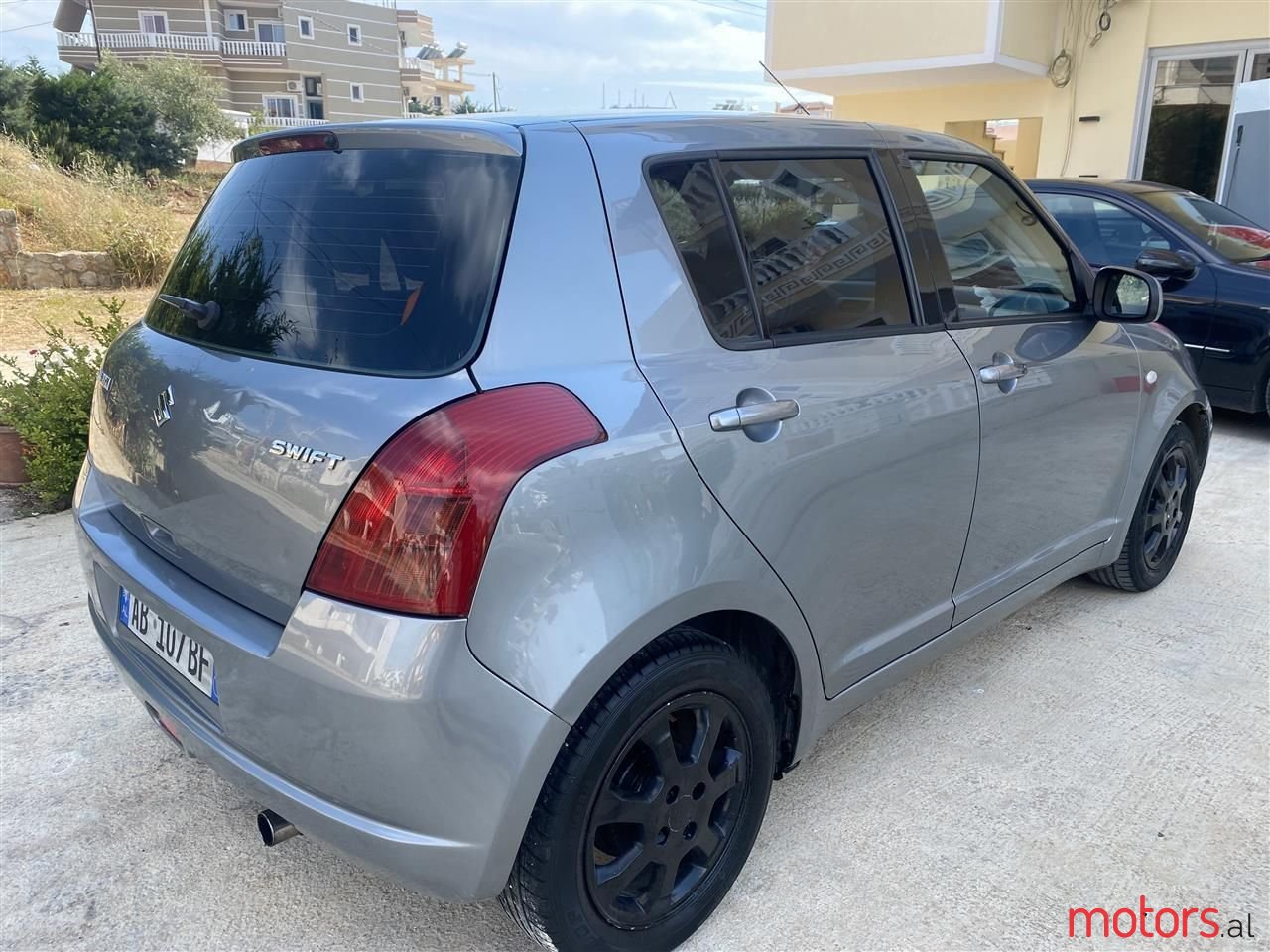 2007' Suzuki Swift photo #2