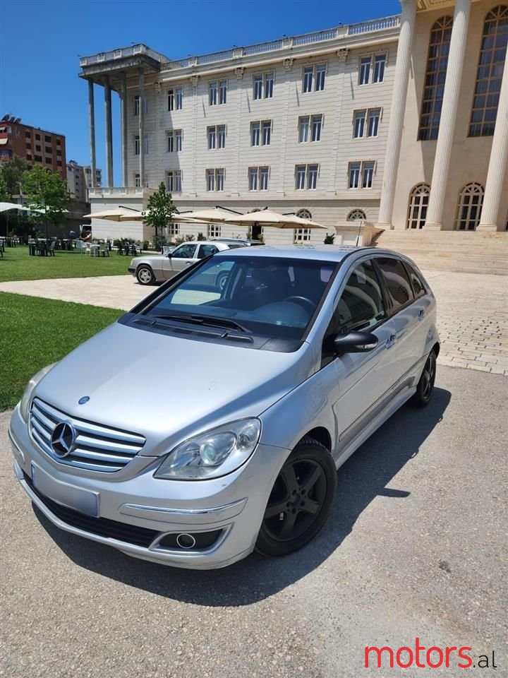 2008' Mercedes-Benz B 200 photo #6