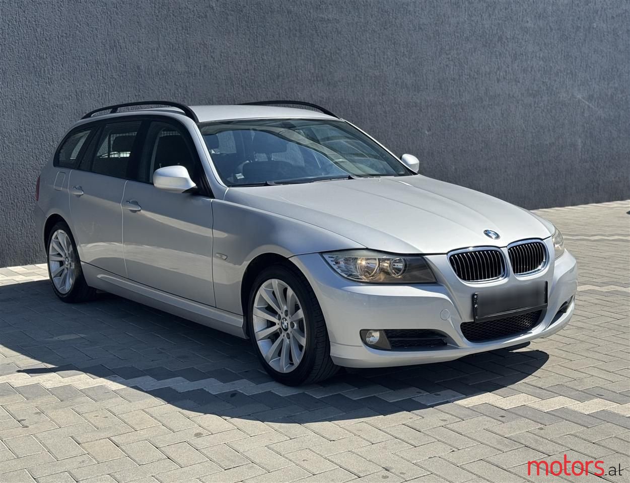 2008' BMW 318 photo #6