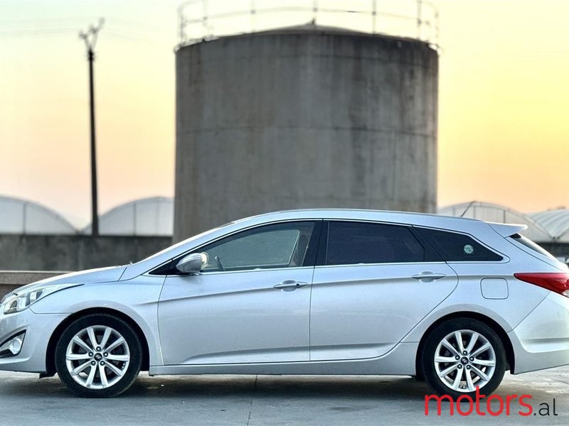 2013' Hyundai i40 photo #6