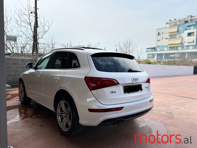 2010' Audi Q5 photo #3