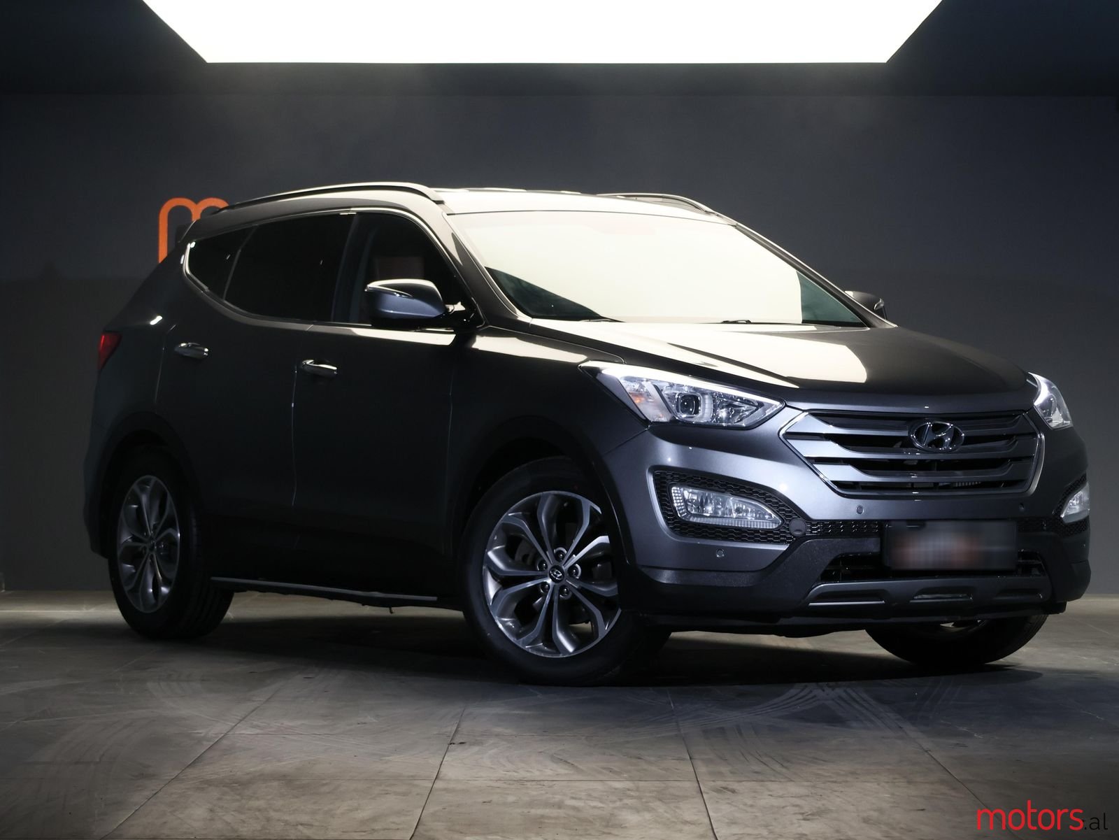 2013' Hyundai Santa Fe photo #5