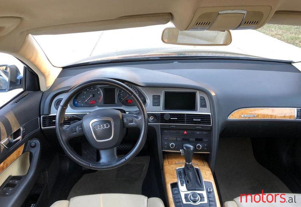 2007' Mercedes-Benz 220 photo #1