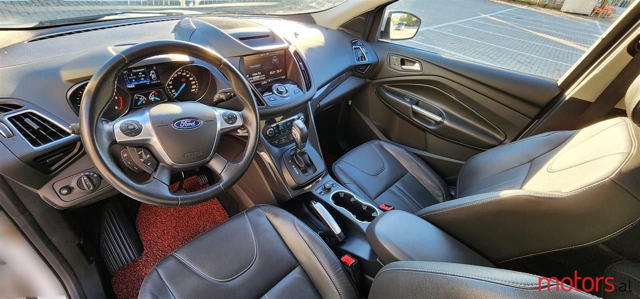 2016' Ford Kuga photo #1