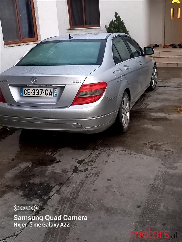 2008' Mercedes-Benz C 220 photo #2
