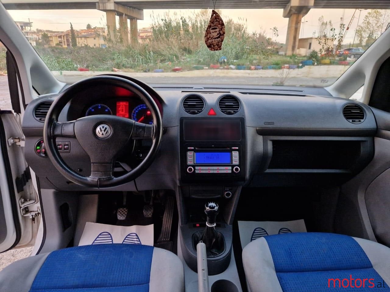 2007' Volkswagen Caddy photo #5