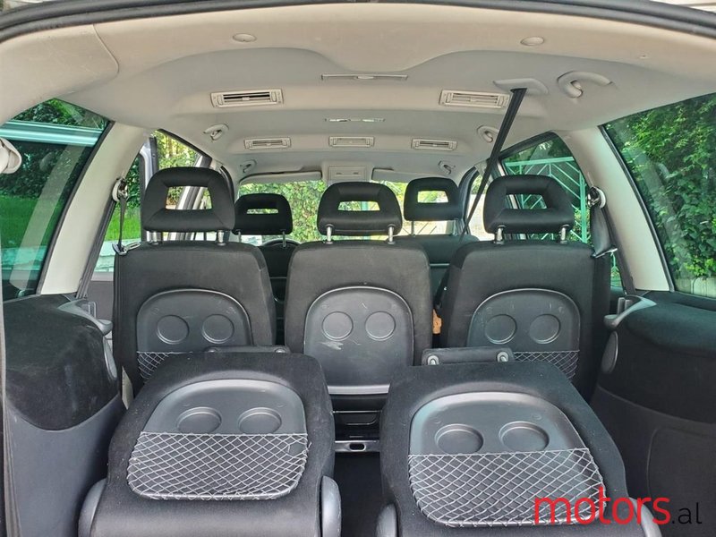 2009' SEAT Alhambra photo #5