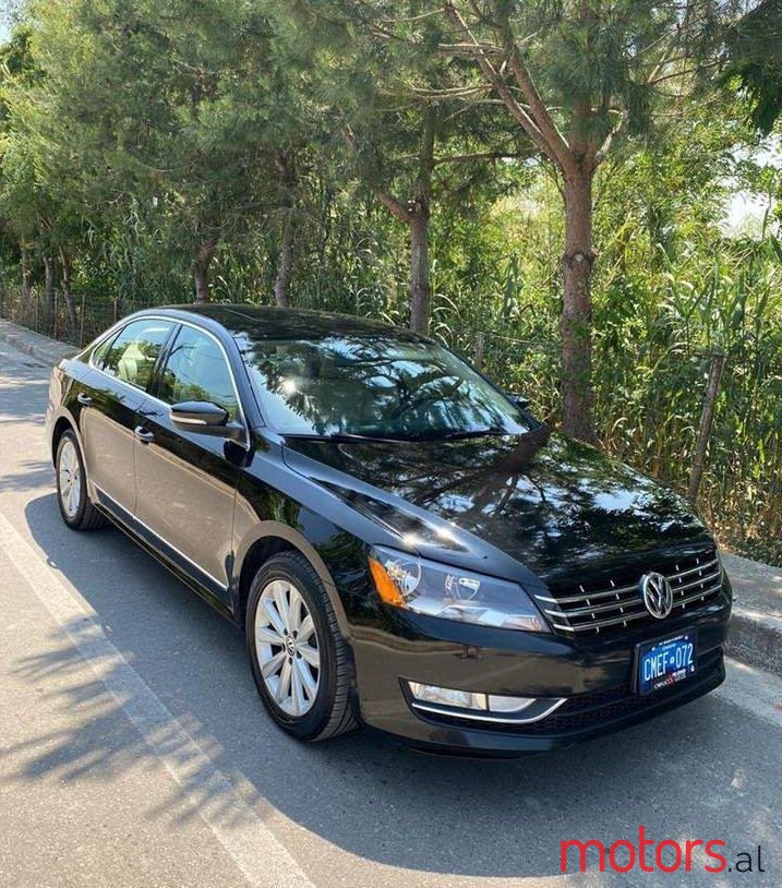 2014' Volkswagen Passat photo #1