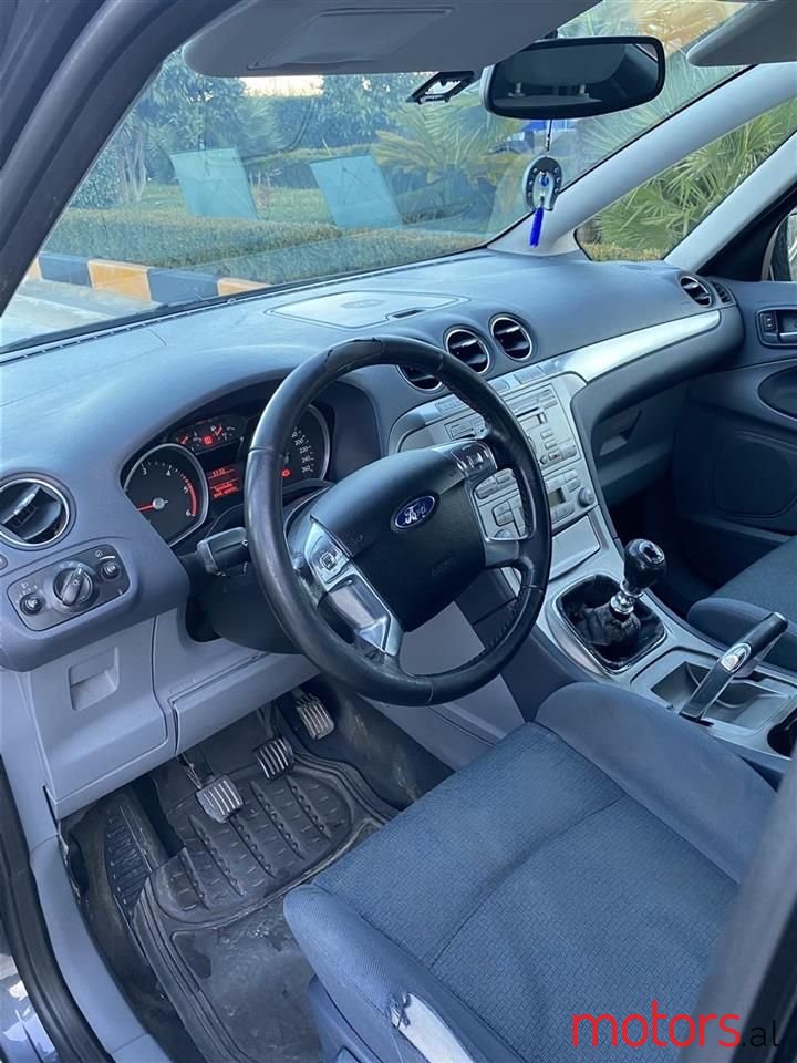 2007' Ford S-Max photo #3