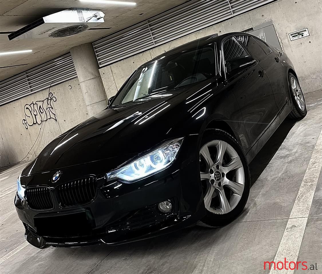 2016' BMW 320 photo #1