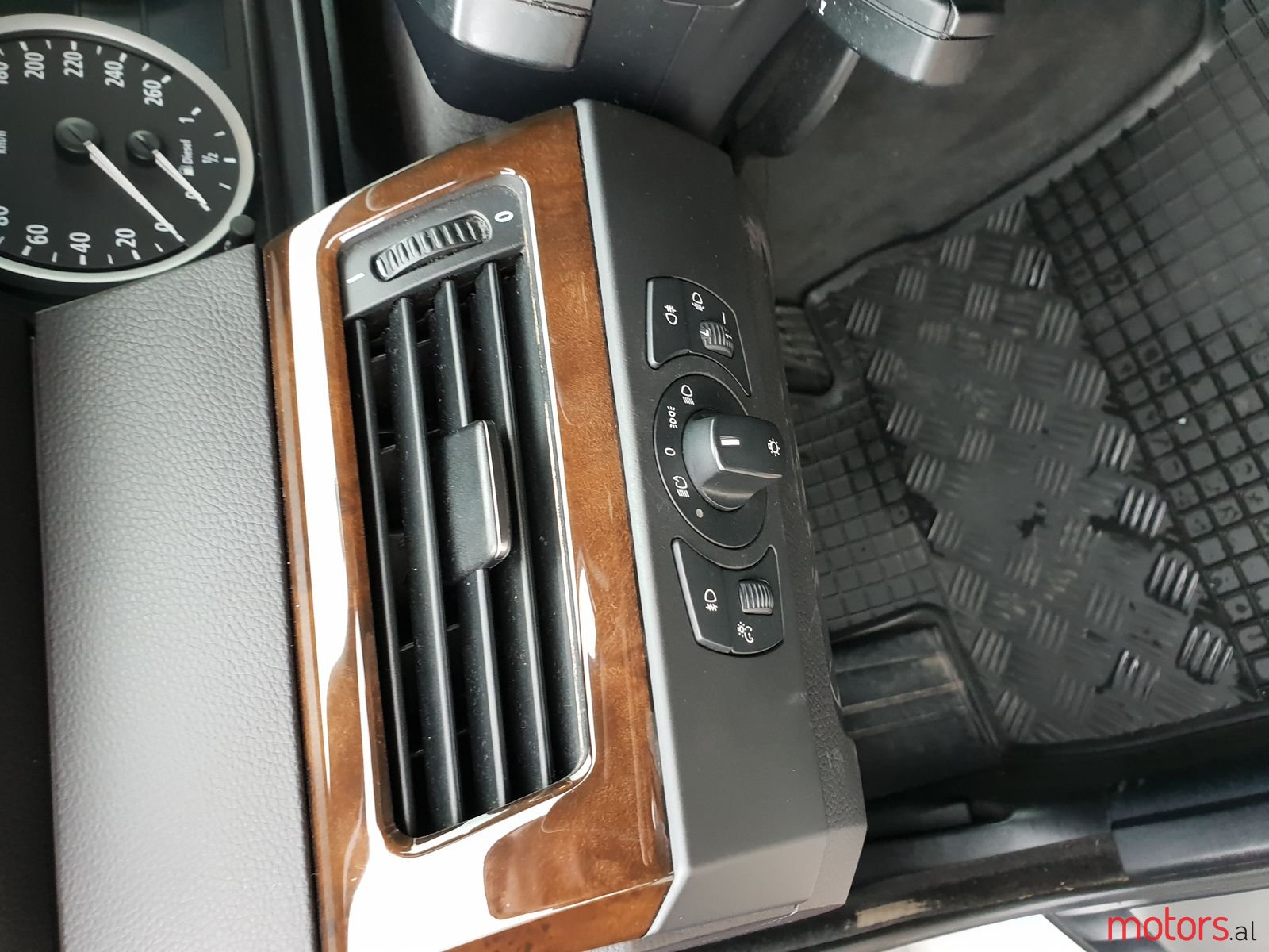 2006' BMW 520 photo #5