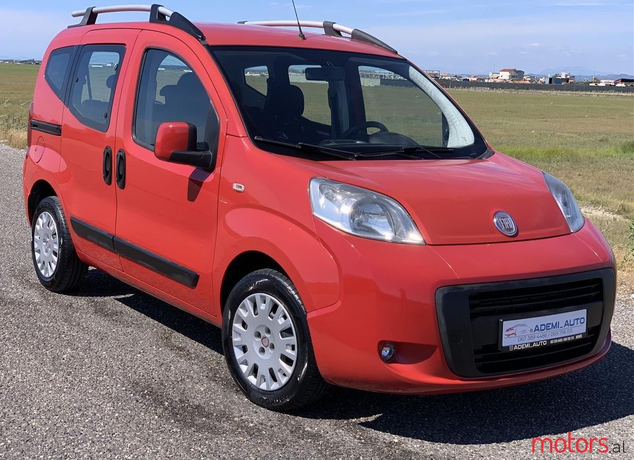 2009' Fiat QUBO photo #1