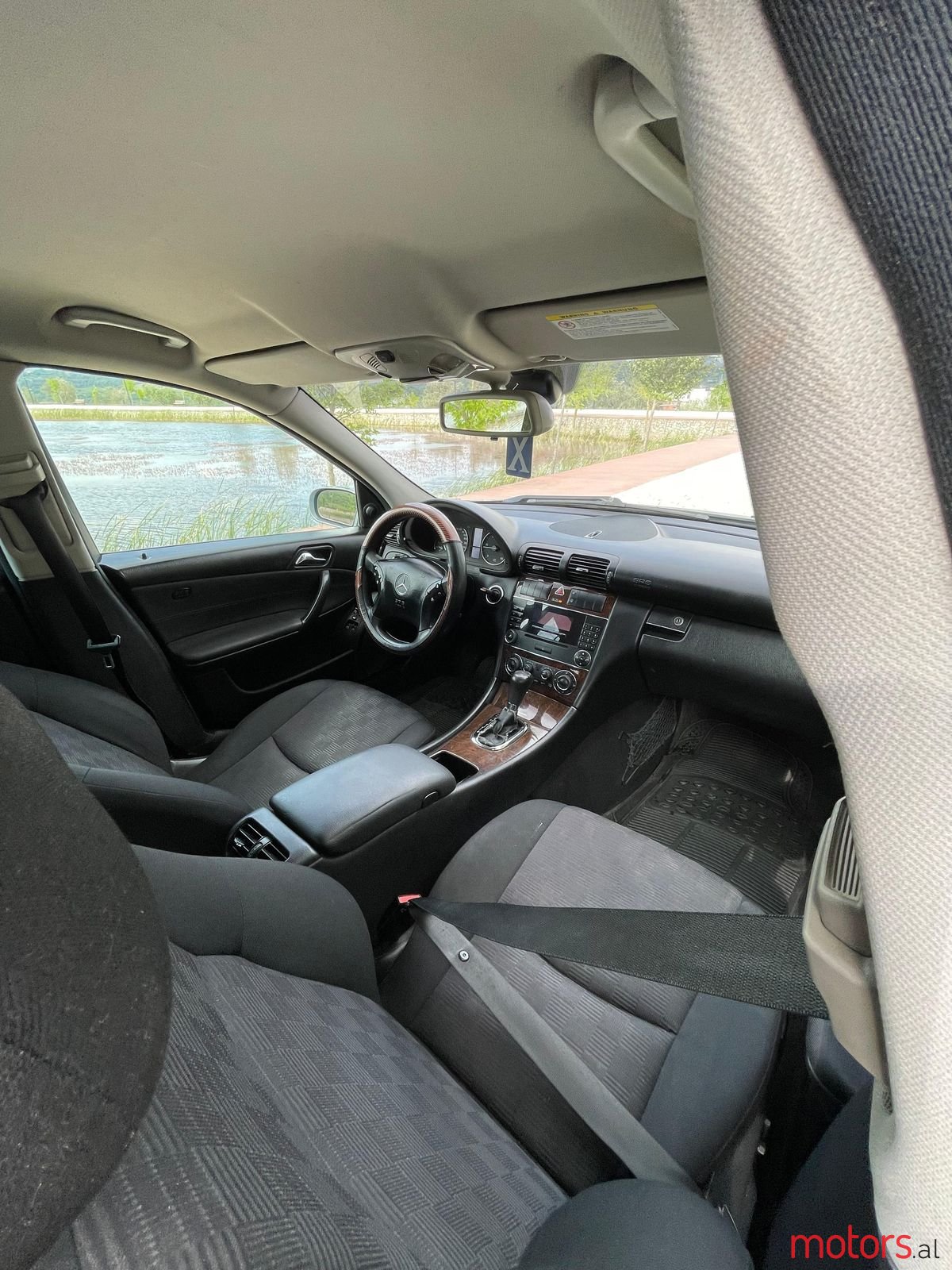 2006' Mercedes-Benz C 200 photo #4