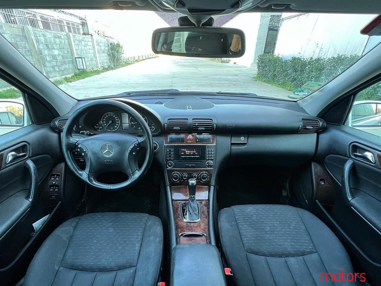 2005' Mercedes-Benz C 180 photo #4