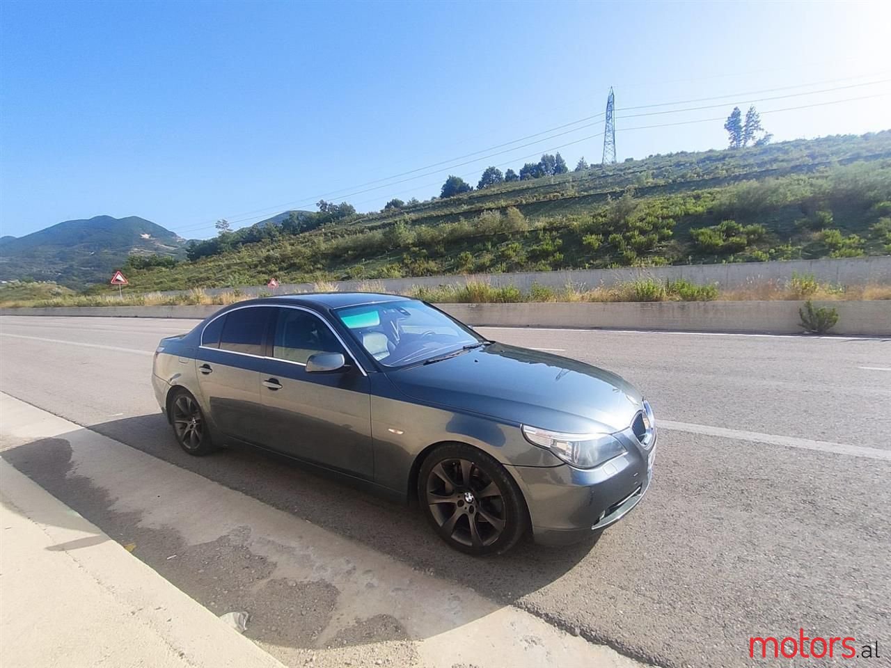 2005' BMW 535 photo #1