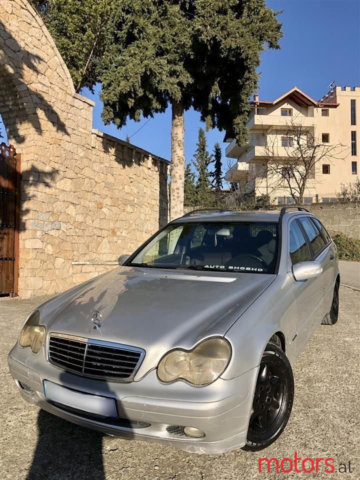 2002' Mercedes-Benz C 220 photo #1