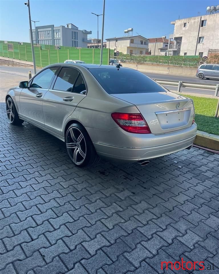 2009' Mercedes-Benz C 300 photo #6