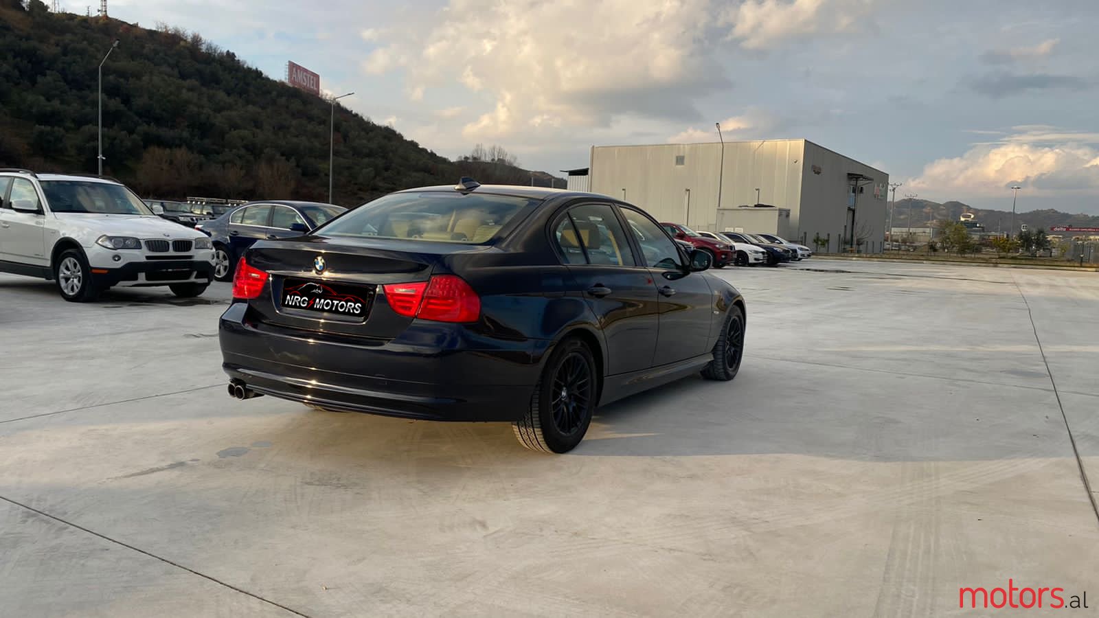 2010' BMW 323 photo #4