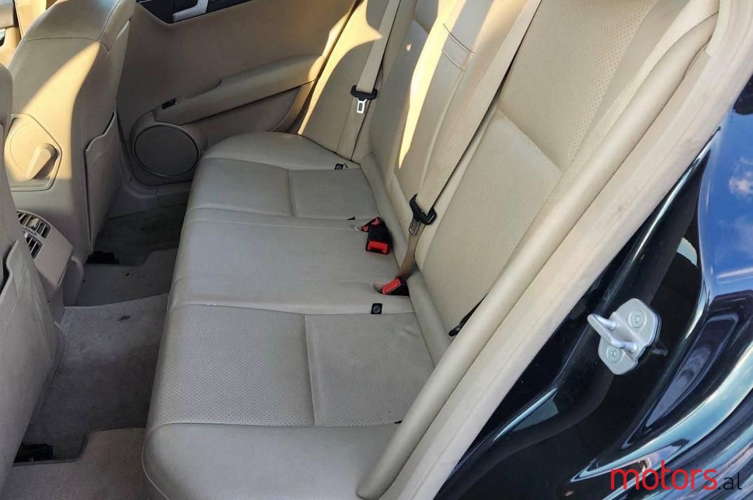 2012' Mercedes-Benz 250 photo #6