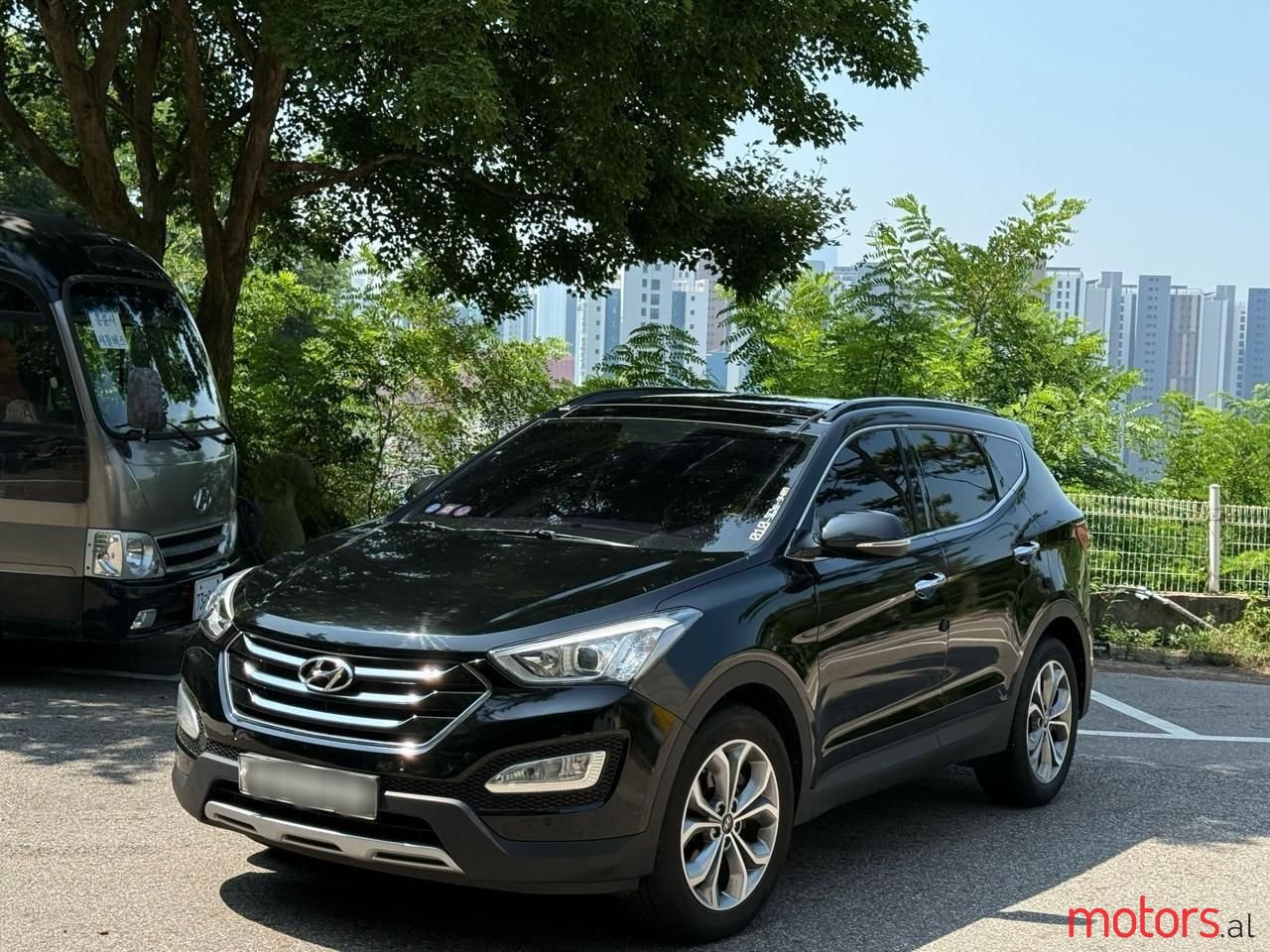 2015' Hyundai Santa Fe photo #4