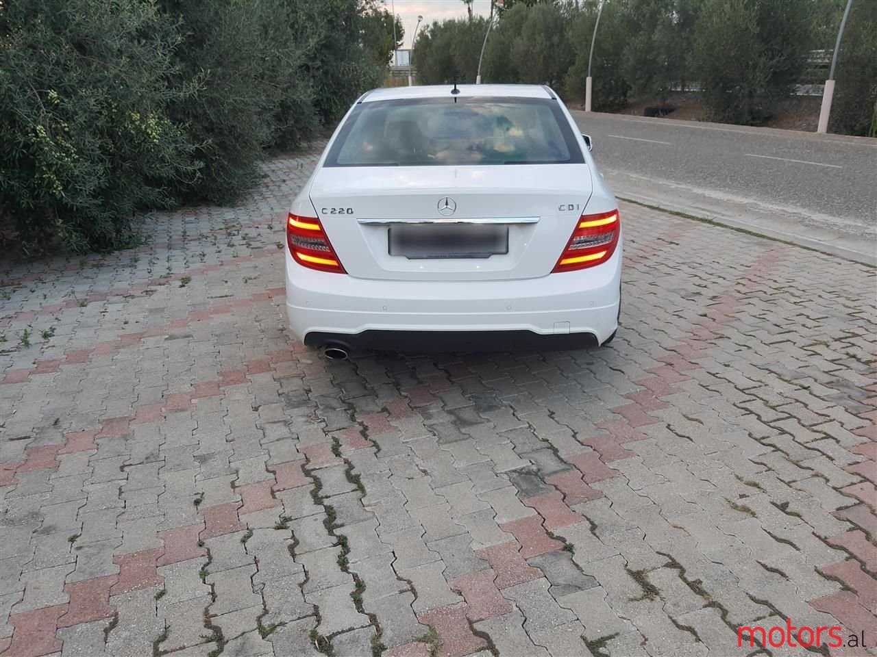 2013' Mercedes-Benz C 220 photo #5