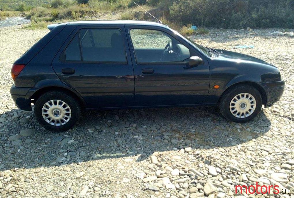 1999' Ford Fiesta photo #1