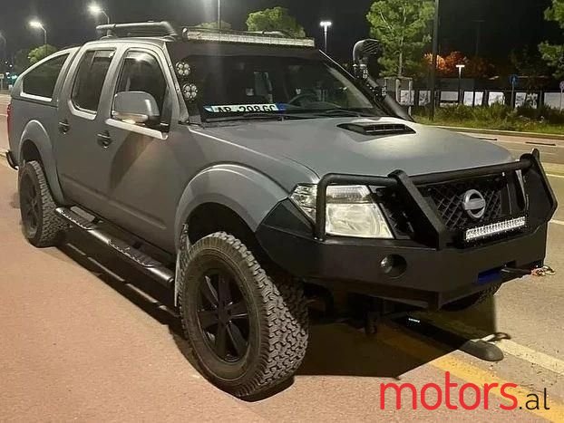 2012' Nissan Navara photo #3