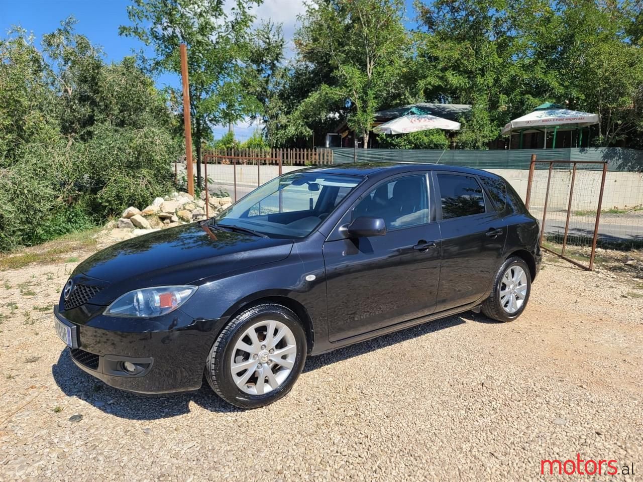 2007' Mazda 3 photo #1