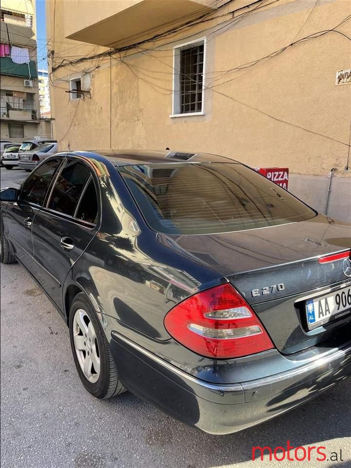 2004' Mercedes-Benz 270 photo #3