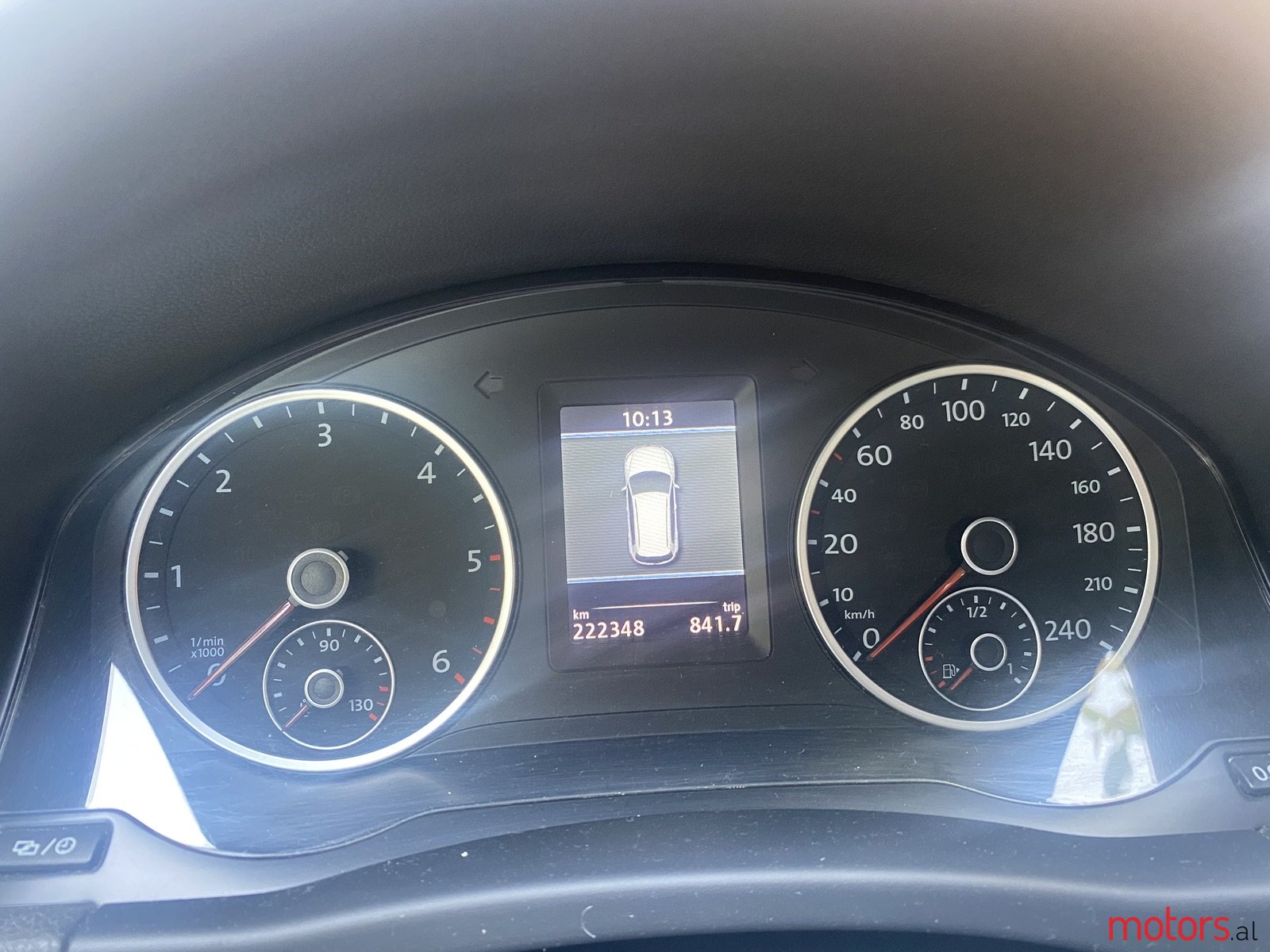 2013' Volkswagen Tiguan R-Line photo #5