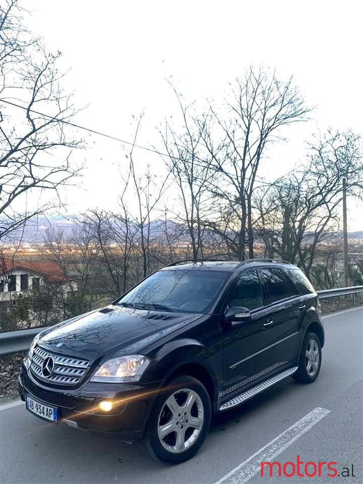 2007' Mercedes-Benz ML 320 photo #5