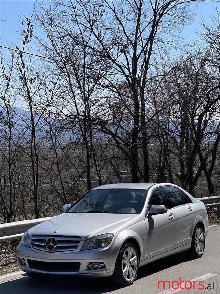 2008' Mercedes-Benz C 220 photo #1