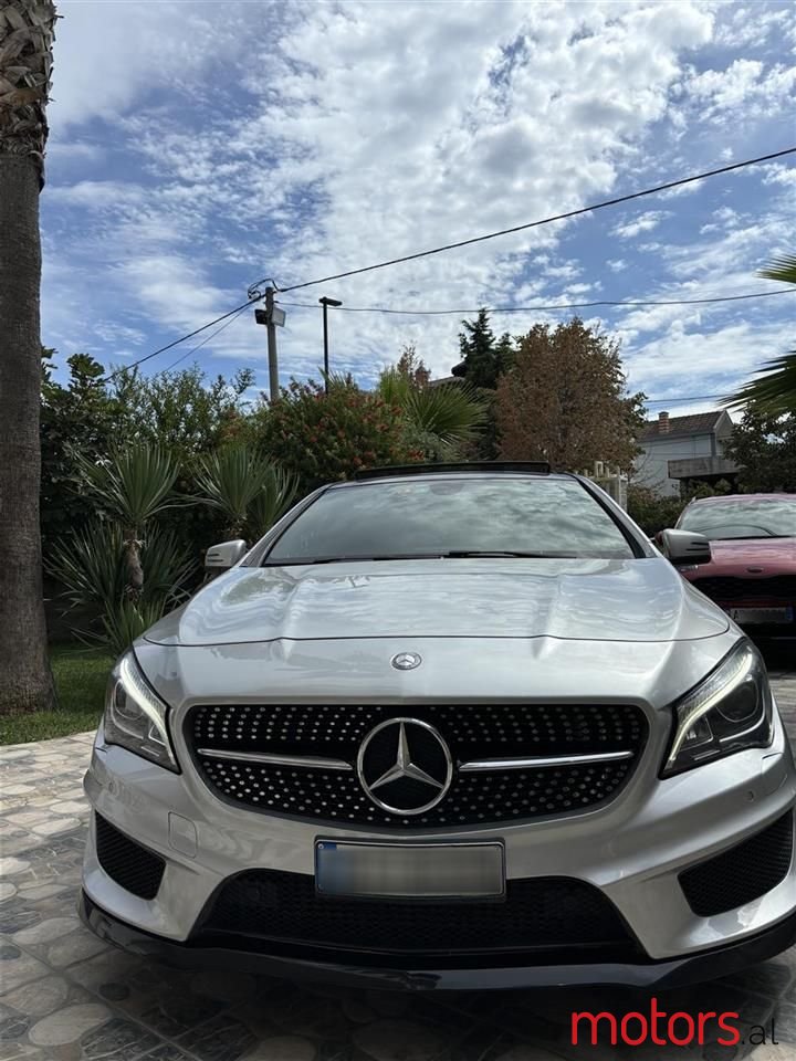 2013' Mercedes-Benz CLA 250 photo #1