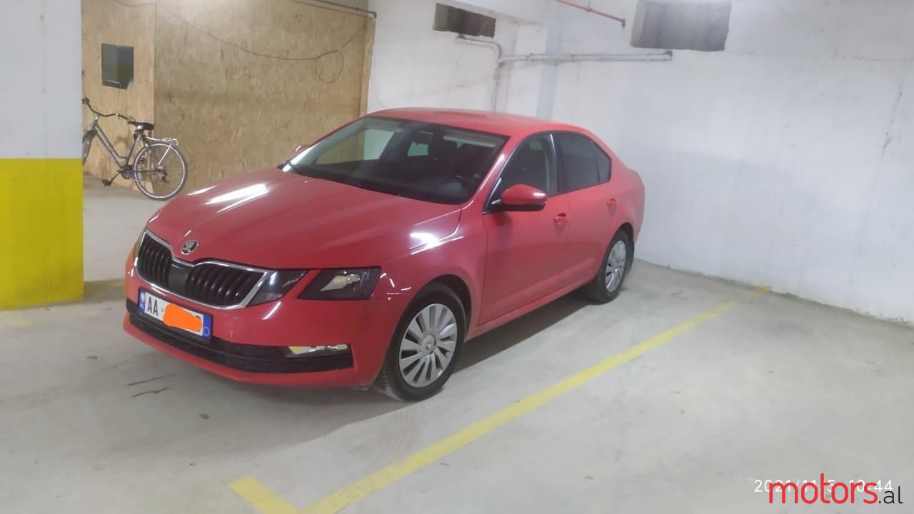 2017' Skoda Octavia photo #3
